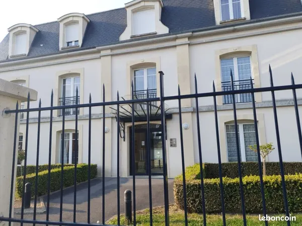T3-83m2 standing+jardin 90m2+terrasse 25m2+garage+parking