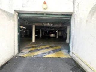 Parking 12 m²
