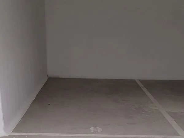 Place de parking sécurisée - Résidence Neuve - 7 minutes à pieds du RER A Neuilly-Plaisance