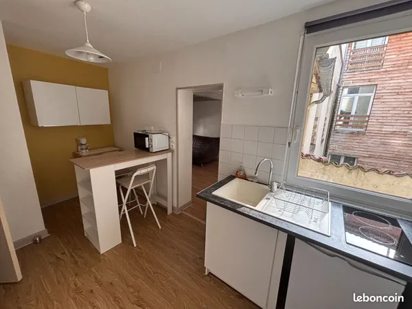 Location centre ville d'Aurillac d'un Appartement T1 avec mezzanine