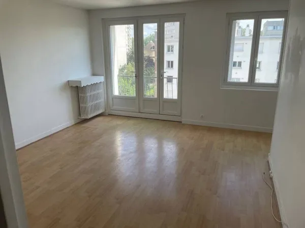 Studio 1 pièce 29 m²