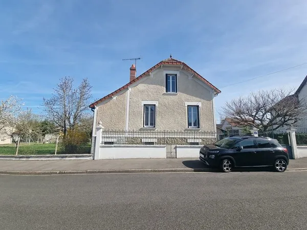 A vendre, NEVERS, maison quartiers Montapins
