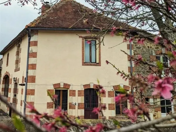 Propriété 5 pièces 123 m²