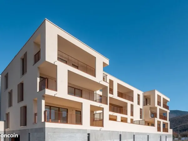 À saisir T3 lumineux avec balcon 11 m² - Confort et modernité