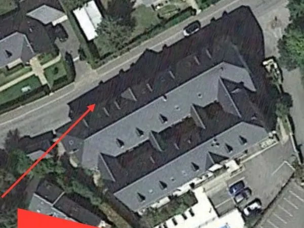 T2 cabine St Lary-5mn à pied village-Piscine-Bail commercial-Idéal investisseur . Terrasse 13 m 2