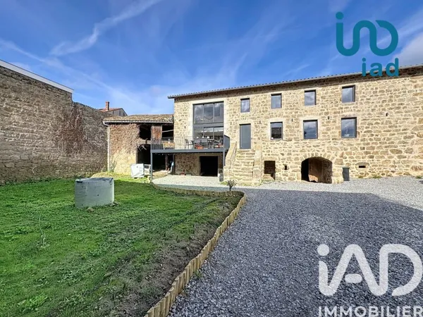 Maison 5 pièces 195 m²