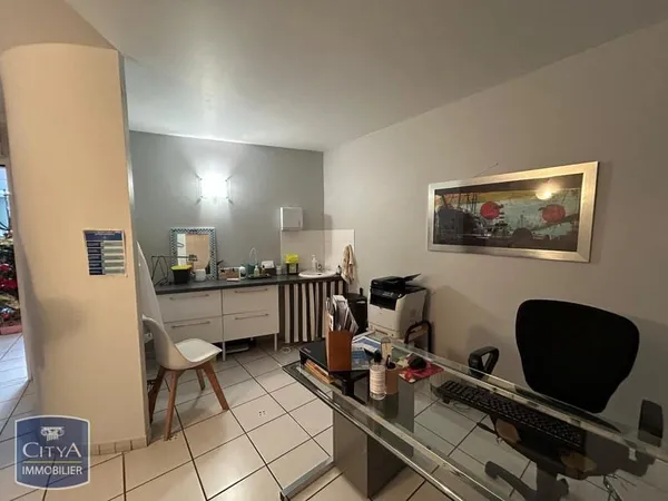 Bureaux 1 pièce 19 m²