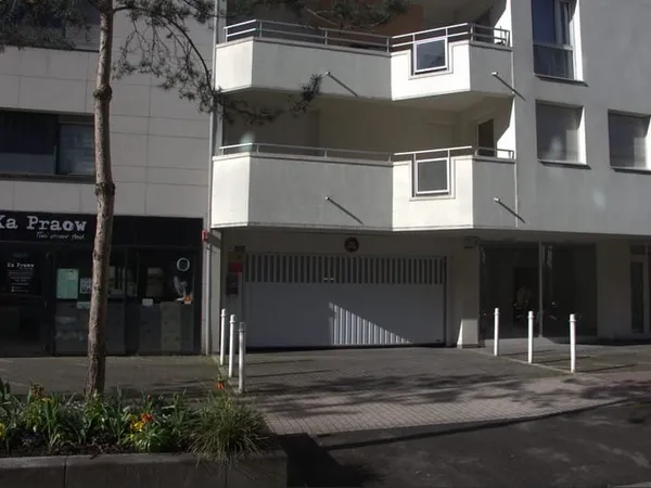 Parking 12 m²