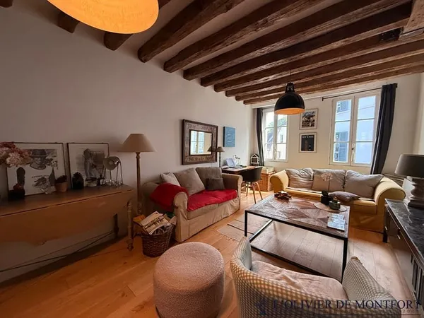 À vendre : Charmant appartement de 2 pièces au coeur de Montfort l'Amaury
