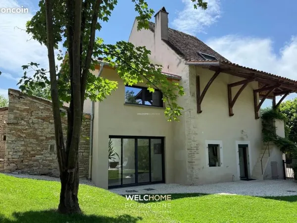 Propriété 10 pièces 284 m²