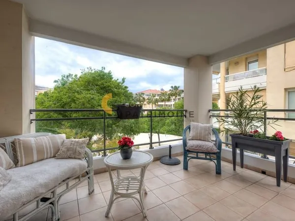 APPARTEMENT 3 PIECES - RÉSIDENCE AVEC PISCINE