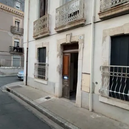Immeuble de rapport 7 pièces 130 m²