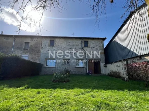 LES HAUTS DE CHEE : Maison de Village, 152 m², 5 pièces, 4 chambres