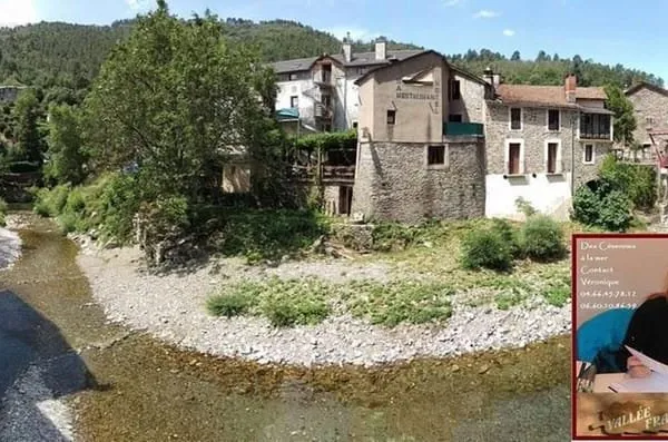 Maison 12 pièces 270 m²
