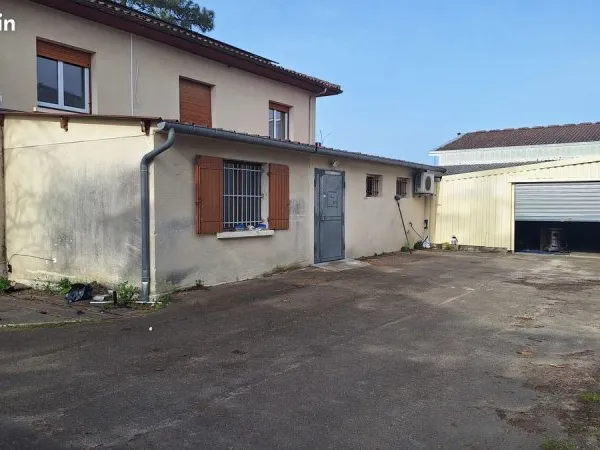 Local professionnel