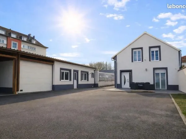 Immeuble 11 pièces 225 m²