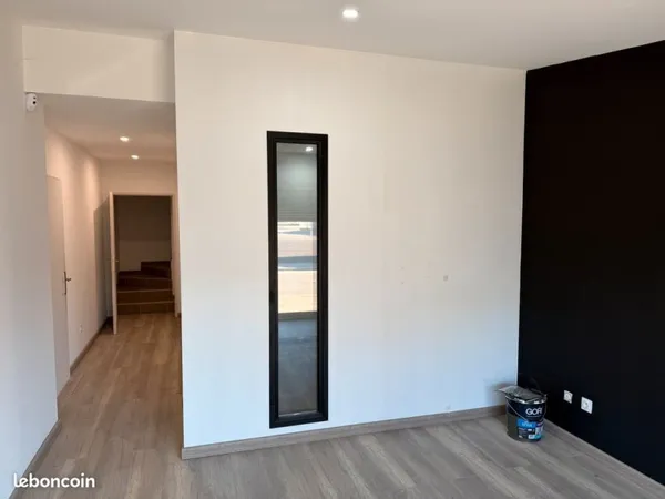Bureaux et entrepot