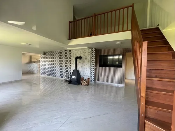 Maison familiale avec studio indépendant loué ? Buironfosse
