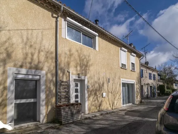 Maison de ville de 3 pièces principales