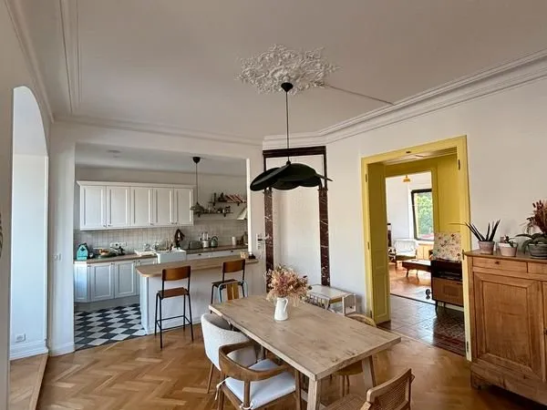 Maison avec extérieur T4