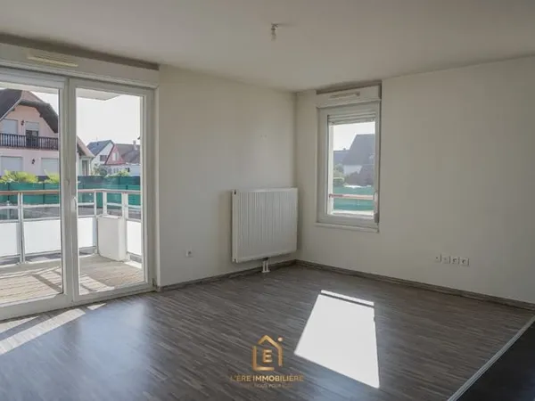 Appartement 3 Pièces avec balcon - Garage - Place de parking
