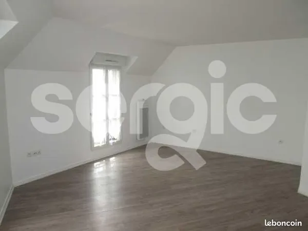 Studio 1 pièce 32 m²