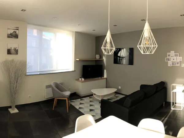 A 25 mn de Lille LINSELLES appartement meublé T3 60m2, en RDC