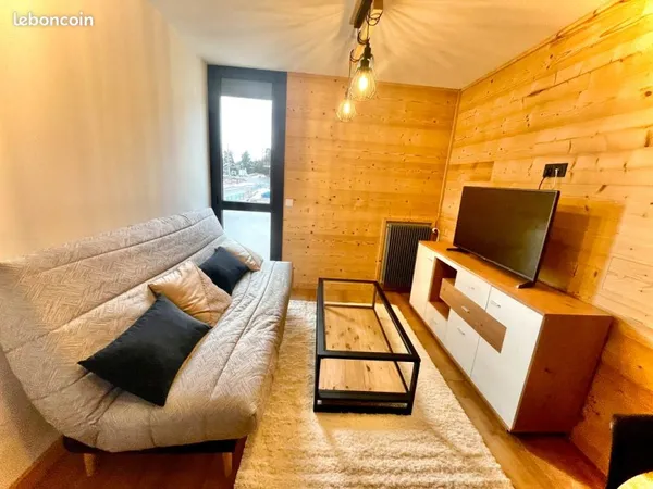 Location T2-Cave-Parking 30 m2