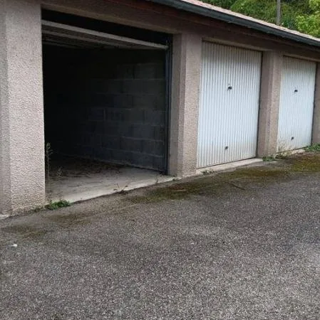 Garage 16 m²