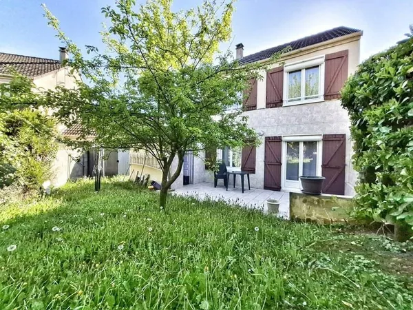 Maison 5 pièces 82 m²