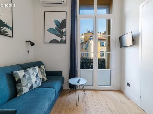 Location studio vieux Nice
