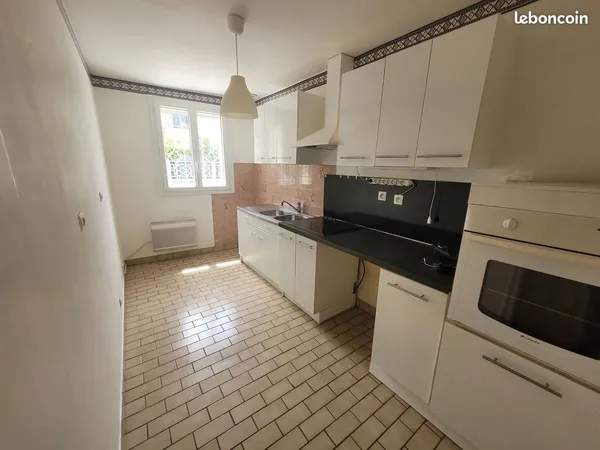 Location F2 41m² en rez de chaussée à Athis-Mons quartier Pyramide