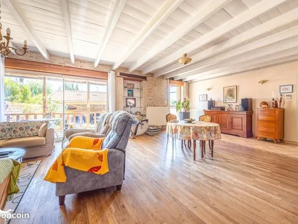 Maison 5 pièces 170 m²