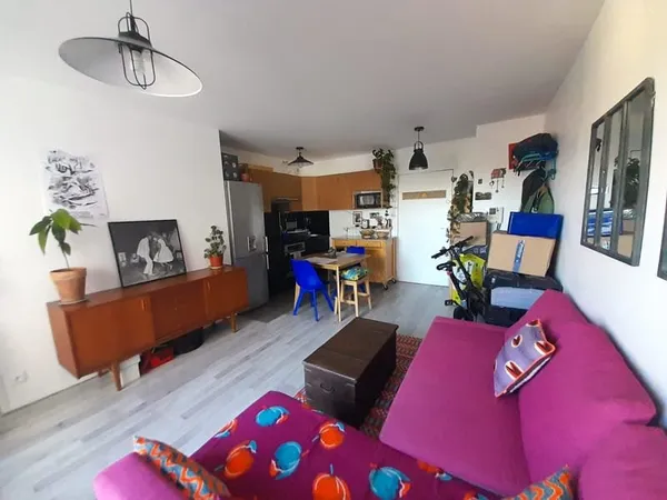 Proche parc des Beaumonts - Montreuil (93100)