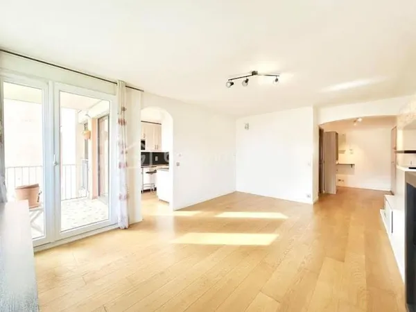 Appartement 4 pièces 90 m²