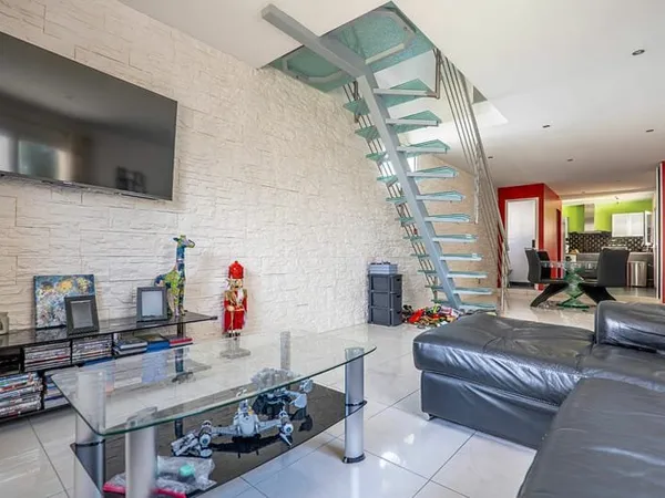Maison - Champigny Sur Marne - 6 pièces 117 m2
