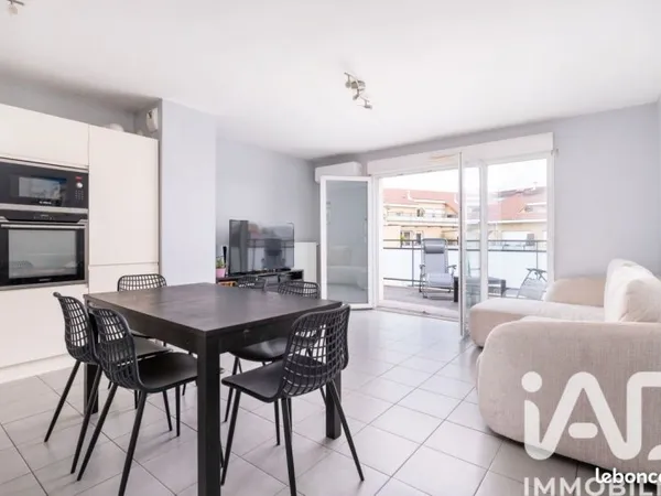 Appartement 4 pièces 77 m²