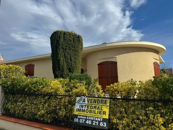 MAISON T4/5 DE 130M2