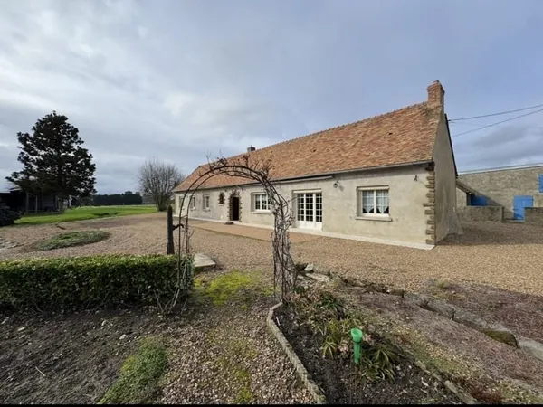 Maison Saint Ouen En Belin 5 pièces 127 m2 avec dépendances sur une parcelle de 9000m²