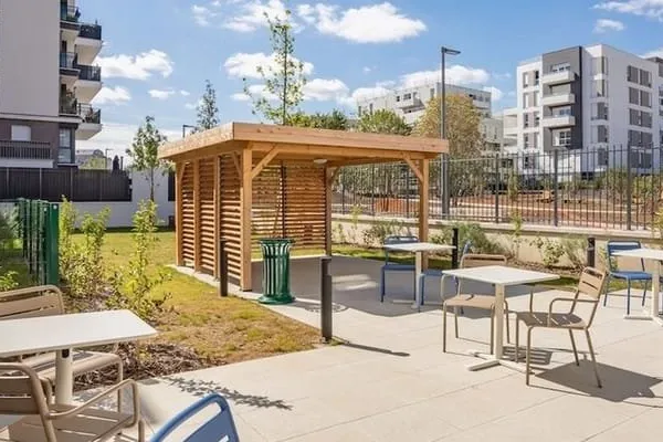 Magnifique Appartement T1 avec jardin + terrasse SENIORIALES Noisy-le-Grand