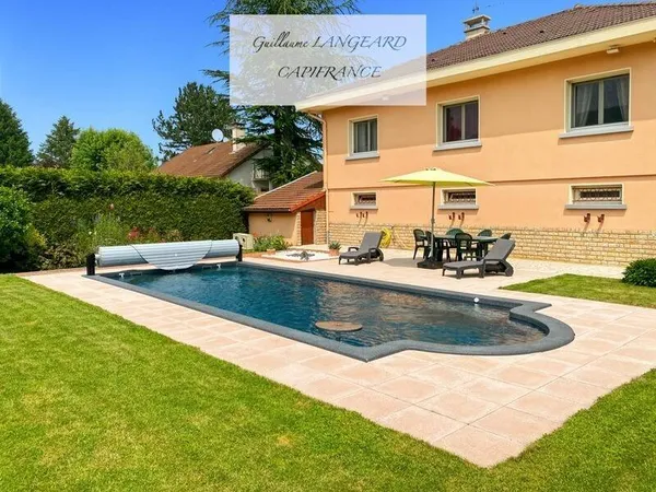 Maison 4 pièces 147 m²