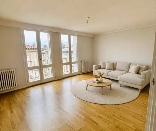 Viager libre T3 - locataire en place - 29000