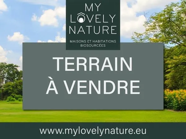 Terrain à bâtir de 379 m² à SAINT-VIAUD (44)