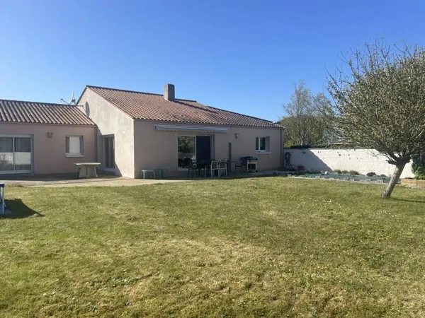 Maison de plain-pied 5 pièces 132 m²