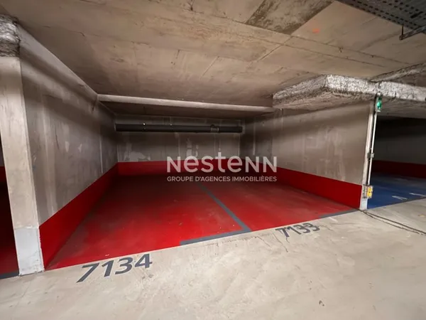 ISSY LES MOULINEAUX - FORT D'ISSY - Parking