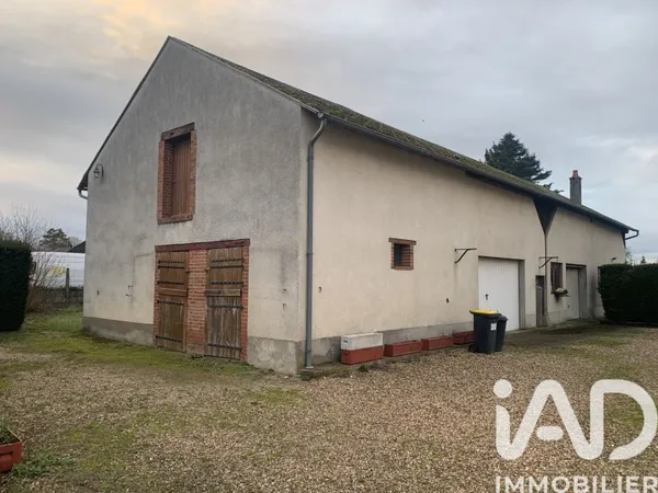 Local 2 pièces 150 m²