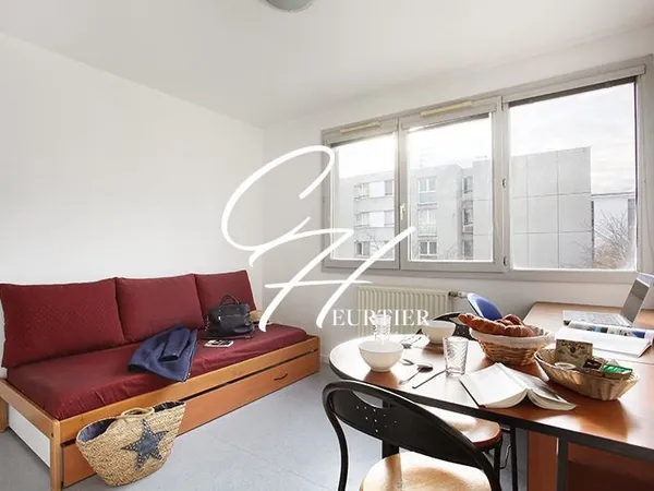 Studio meublé