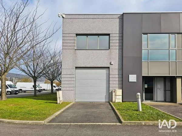 Bureaux 200 m²