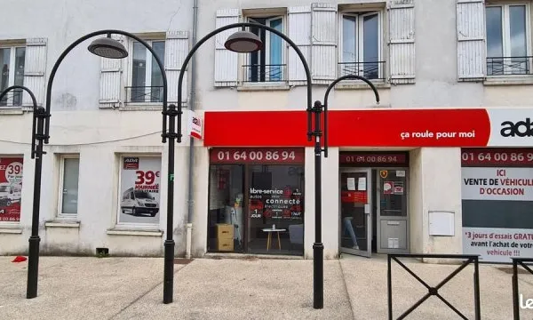 Local commercial a vendre
