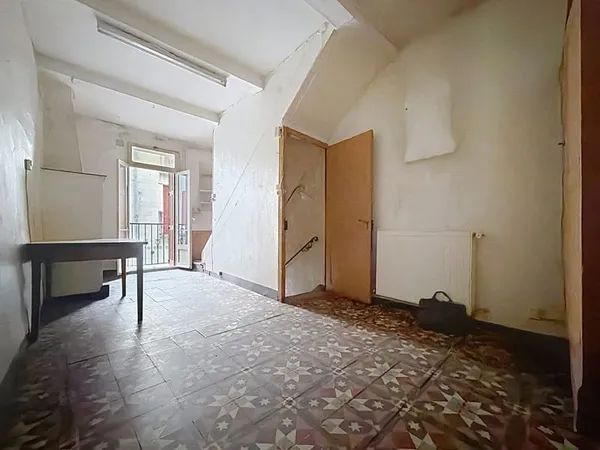 Maison de village à potentiel au coeur de Céret
